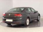 Volkswagen Passat - fotka číslo 4