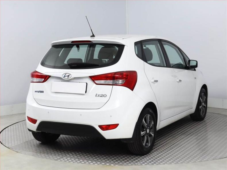 Hyundai ix20 - hlavní fotka