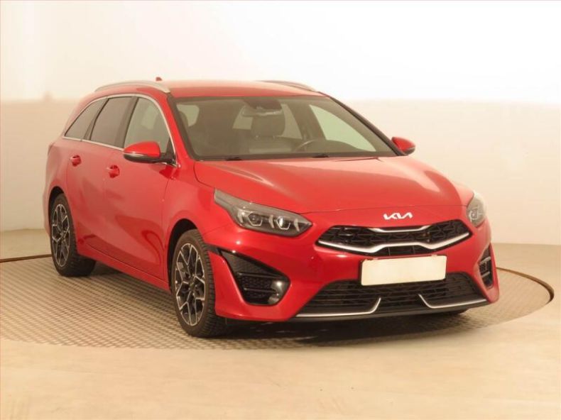 Kia Cee'd - hlavní foto