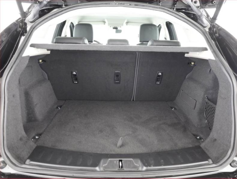 Jaguar E-Pace - hlavní fotka