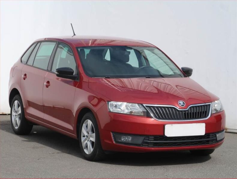Škoda Rapid - hlavní foto