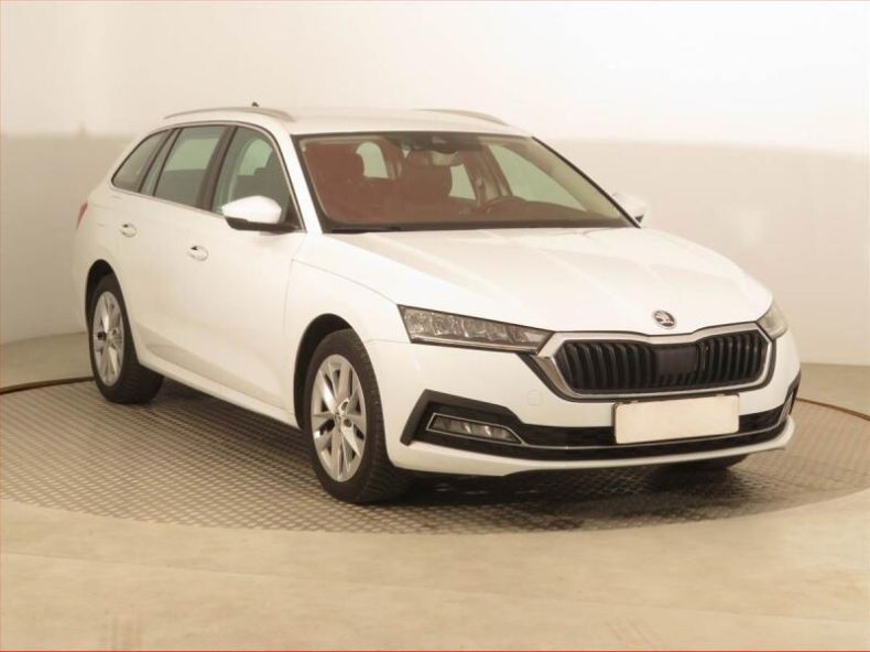 Škoda Octavia - hlavní foto