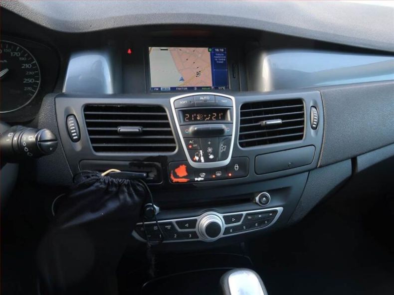 Renault Laguna - hlavní fotka