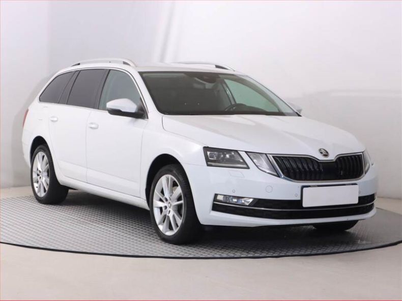 Škoda Octavia - hlavní foto