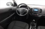Hyundai i30 - fotka číslo 6