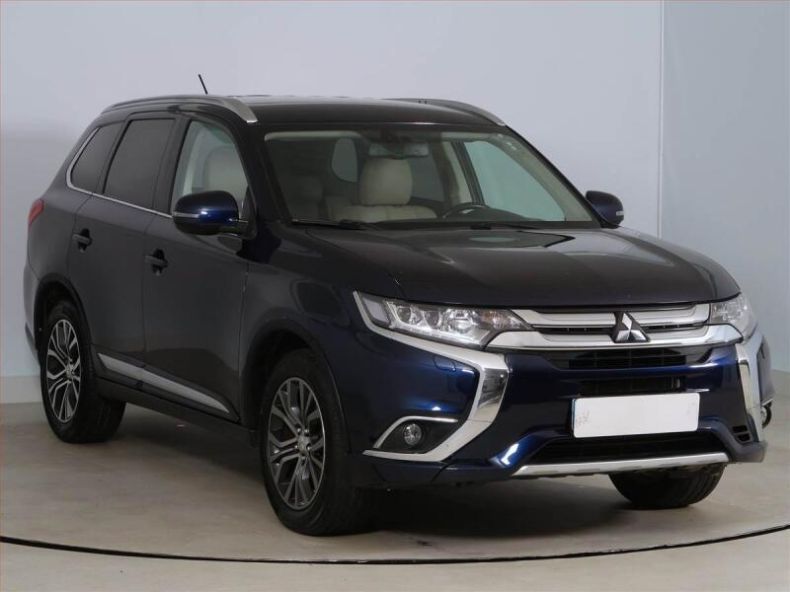 Mitsubishi Outlander - hlavní fotka
