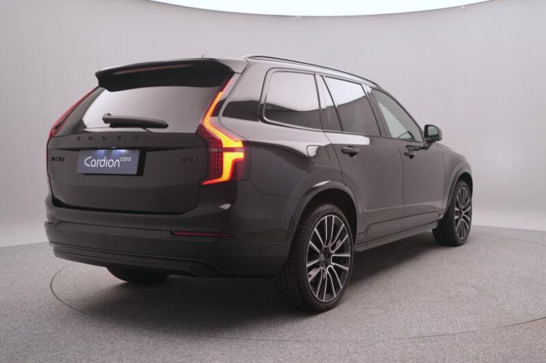 Volvo XC90 - hlavní fotka