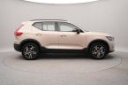 Volvo XC40 - fotka číslo 3