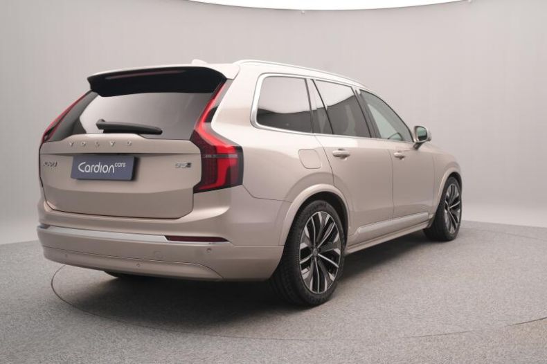 Volvo XC90 - hlavní fotka