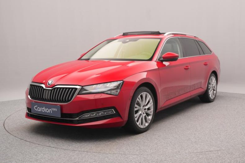 Škoda Superb - hlavní foto