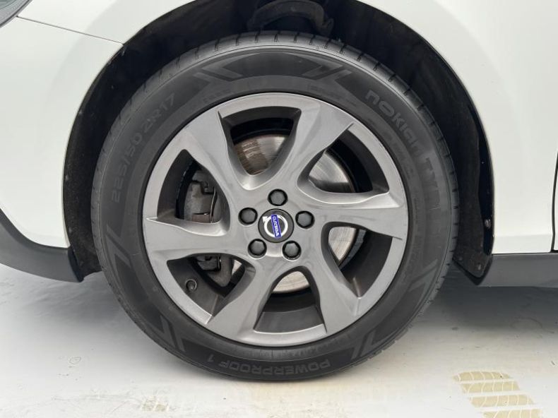 Volvo V40 - hlavní fotka