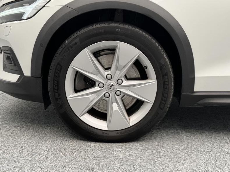 Volvo V60 - hlavní fotka