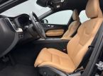 Volvo XC60 - fotka číslo 3
