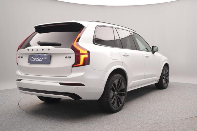 Volvo XC90 - hlavní fotka