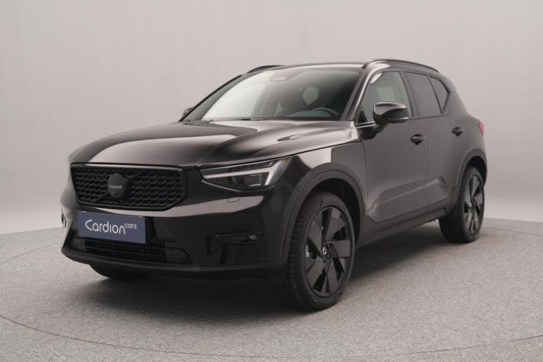 Volvo XC40 - hlavní foto