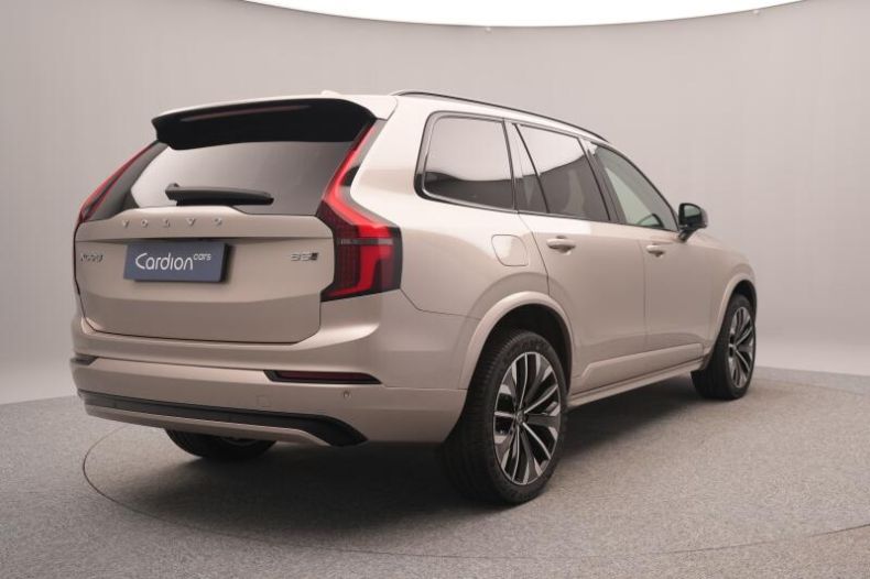 Volvo XC90 - hlavní fotka