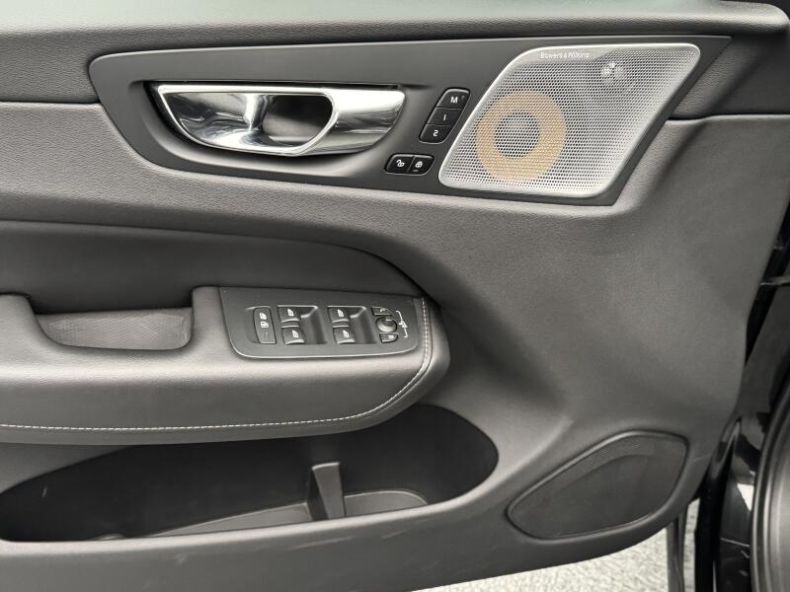 Volvo XC60 - hlavní fotka