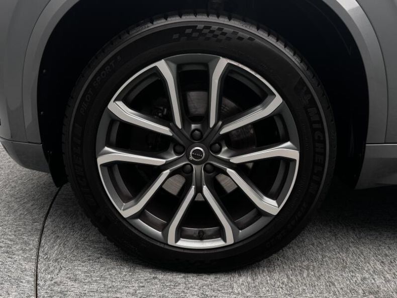 Volvo XC90 - hlavní fotka