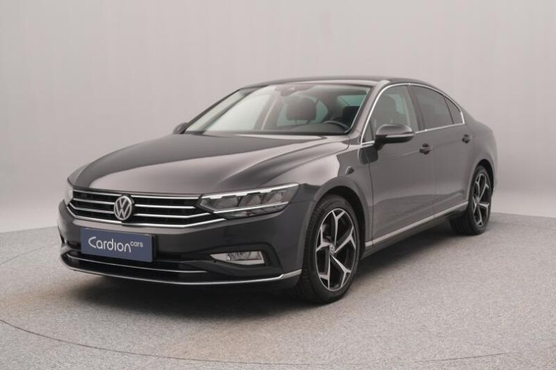 Volkswagen Passat - hlavní foto