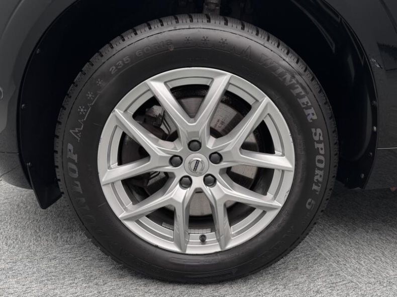 Volvo XC60 - hlavní fotka