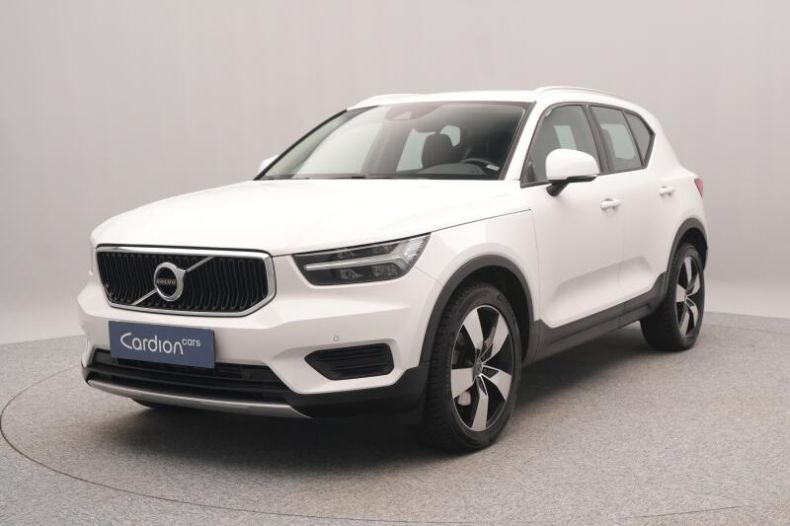 Volvo XC40 - hlavní foto