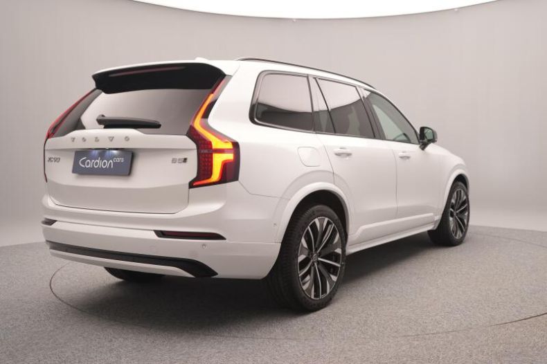 Volvo XC90 - hlavní fotka