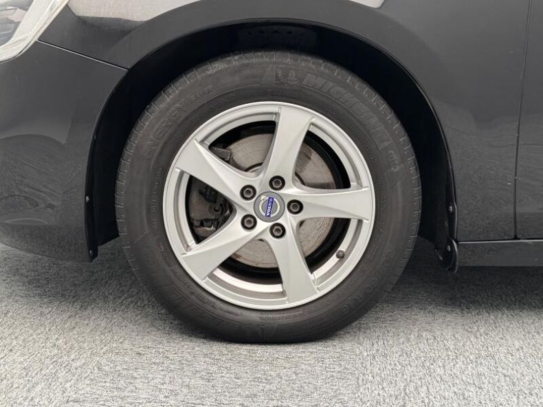 Volvo V60 - hlavní fotka