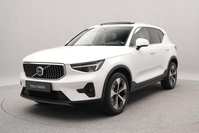 Volvo XC40 - hlavní foto