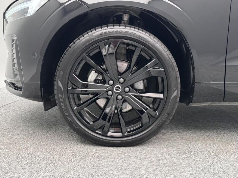 Volvo XC60 - hlavní fotka