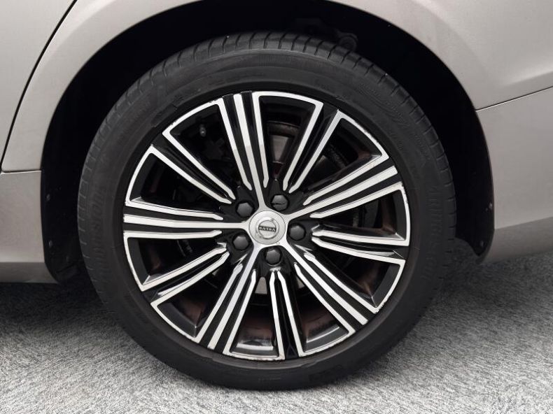 Volvo S60 - hlavní fotka