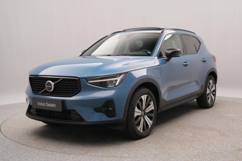 Volvo XC40 - hlavní foto