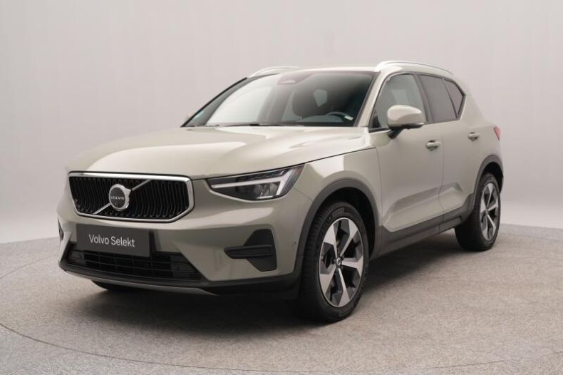 Volvo XC40 - hlavní foto