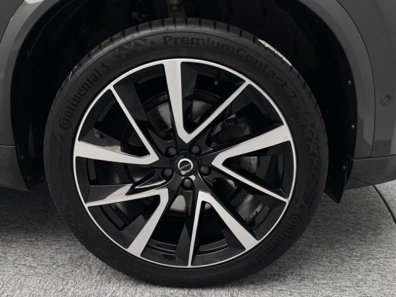 Volvo XC90 - hlavní fotka