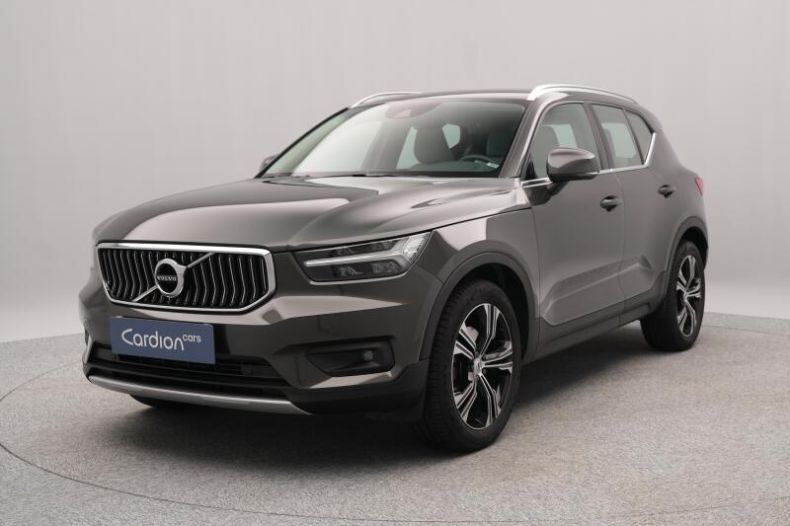 Volvo XC40 - hlavní foto