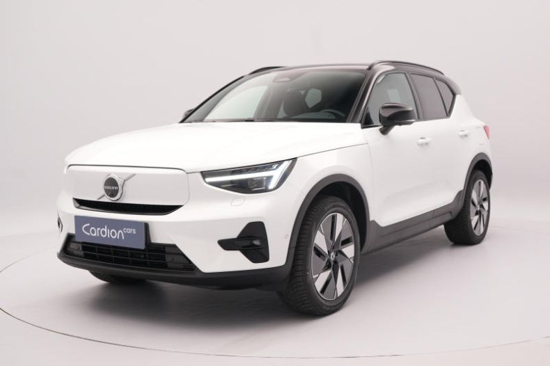 Volvo EX40 - hlavní foto