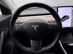 Tesla Model 3 - fotka číslo 2