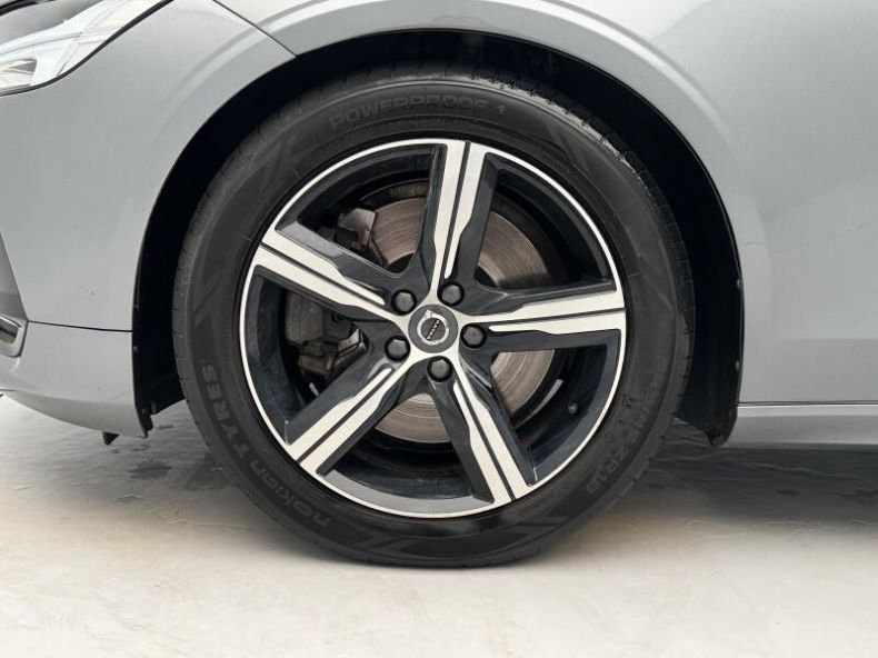 Volvo V90 - hlavní fotka