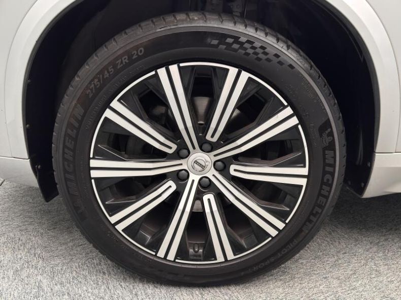 Volvo XC90 - hlavní fotka