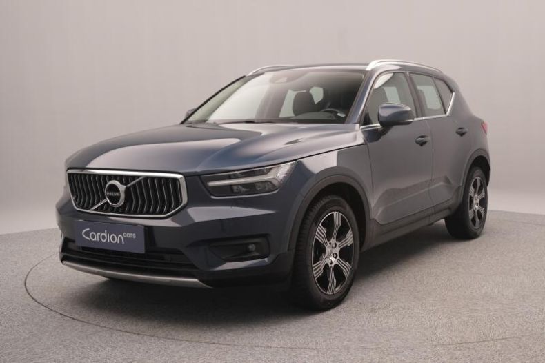 Volvo XC40 - hlavní foto