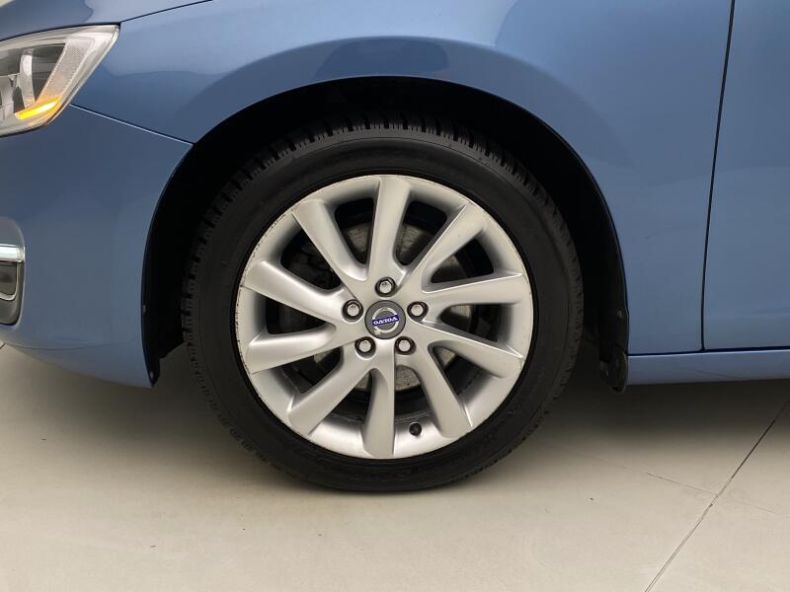 Volvo V60 - hlavní fotka