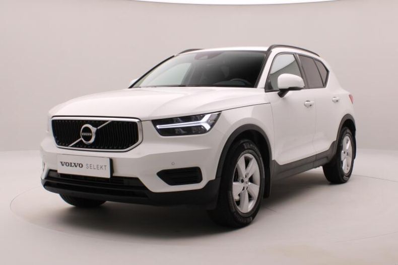 Volvo XC40 - hlavní foto