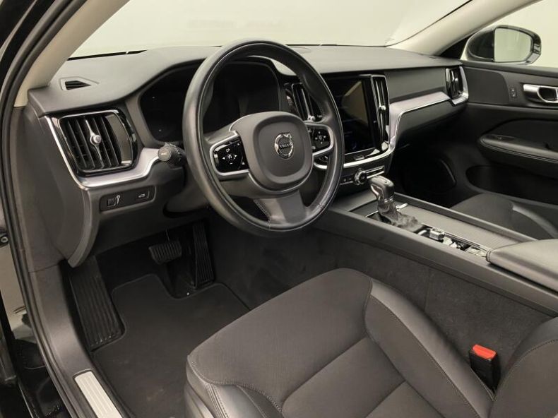 Volvo V60 - hlavní fotka