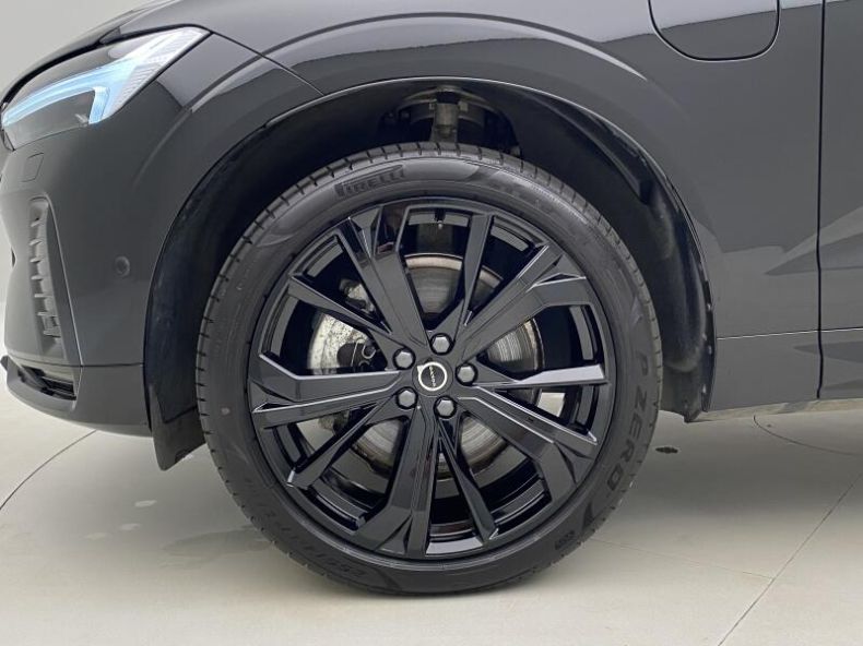 Volvo XC60 - hlavní fotka