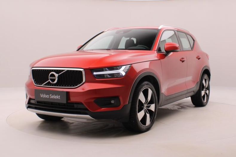 Volvo XC40 - hlavní foto