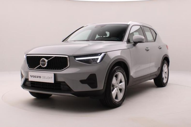 Volvo XC40 - hlavní foto