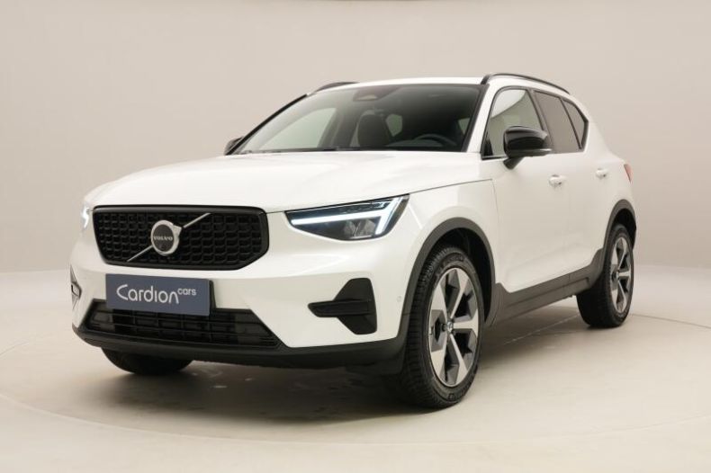 Volvo XC40 - hlavní foto