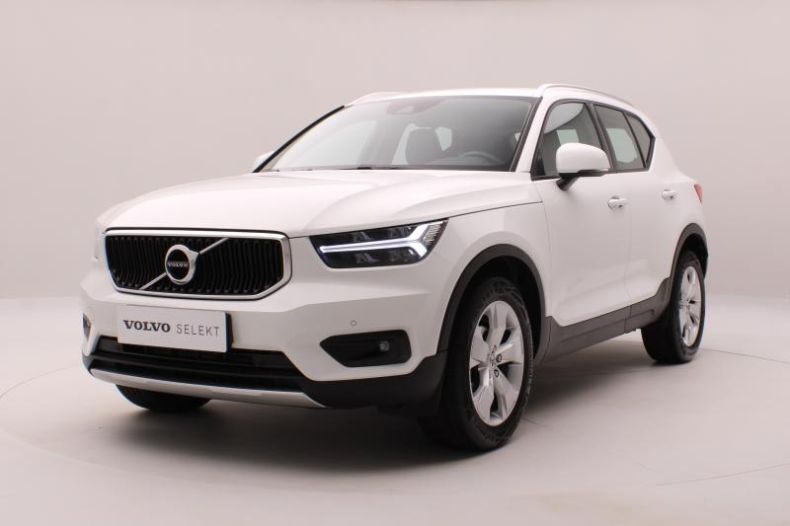 Volvo XC40 - hlavní foto