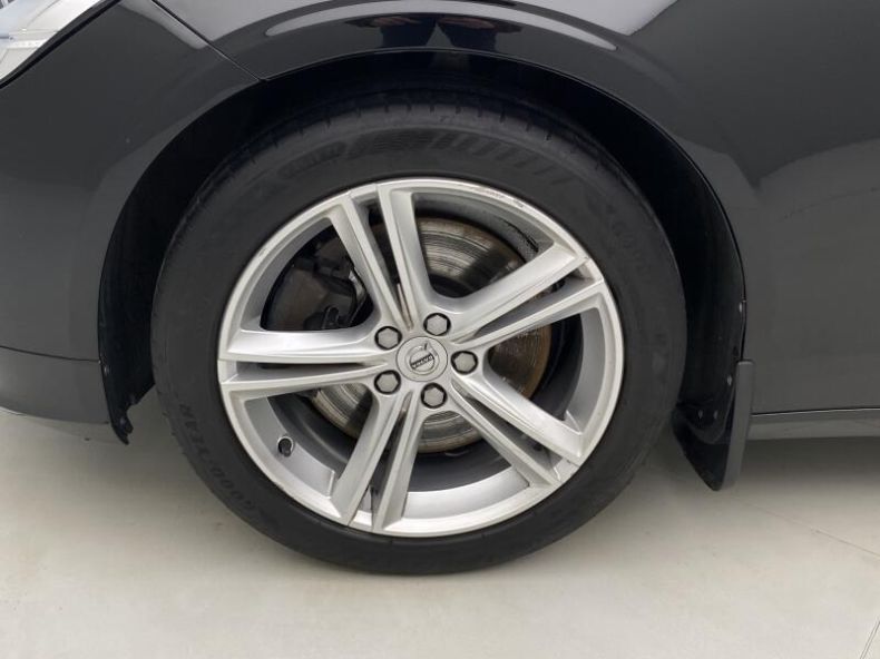 Volvo V90 - hlavní fotka