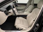 Volvo V90 - fotka číslo 2