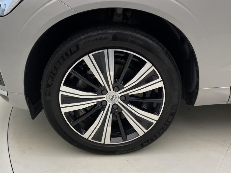 Volvo XC60 - hlavní fotka